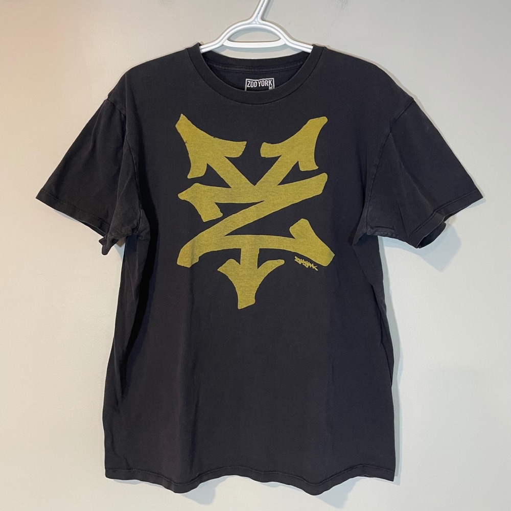 Zoo York Mens Large Graphic T-Shirt Black Yellow ZY Logo Skate Streetwear READ